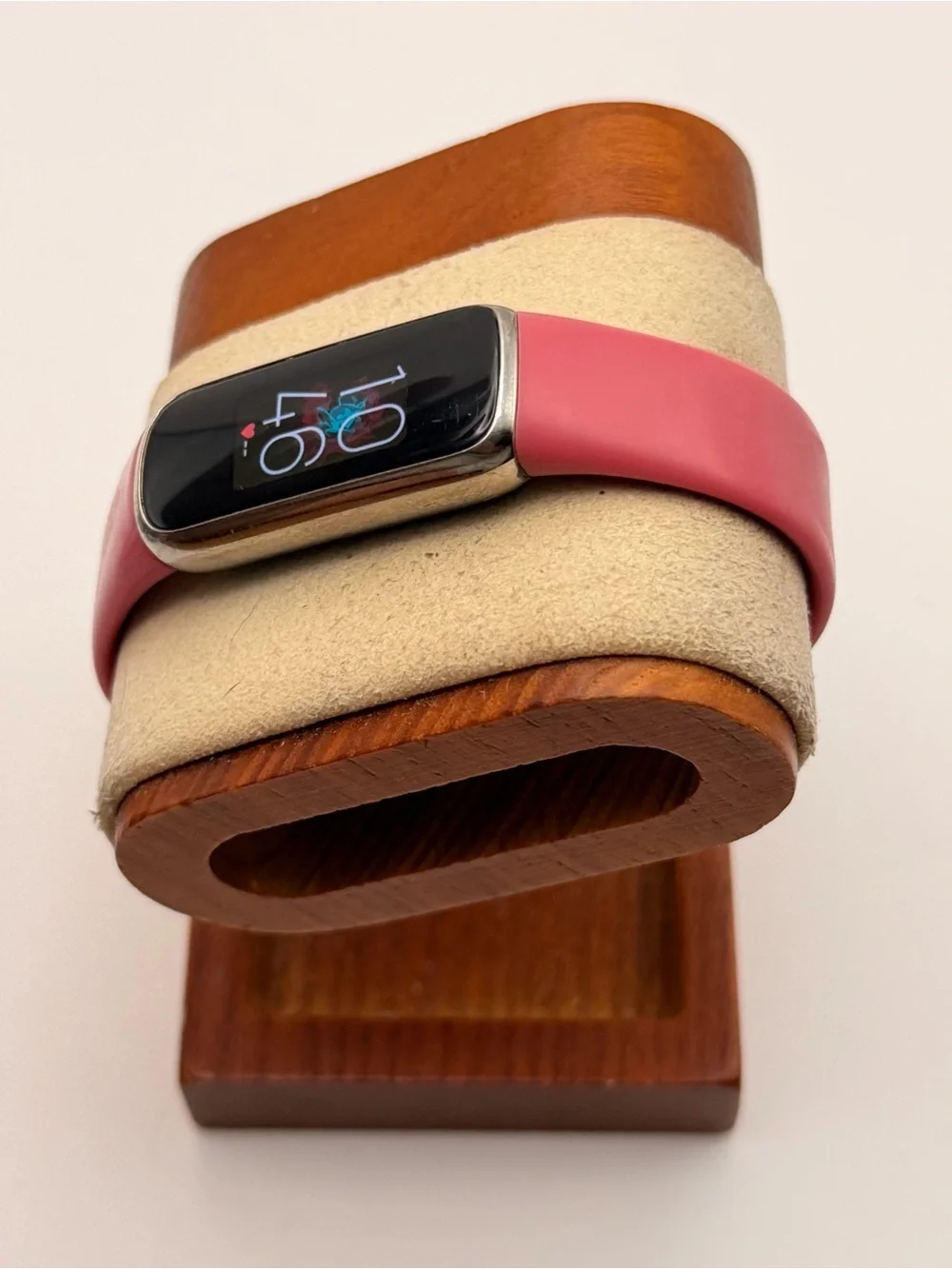 Fitbit Luxe, Tested, Pink/silver, Rare Color, Charger Included, Fitness Tracker